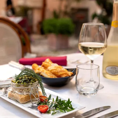 Antica Dimora Rocca Resort 4*