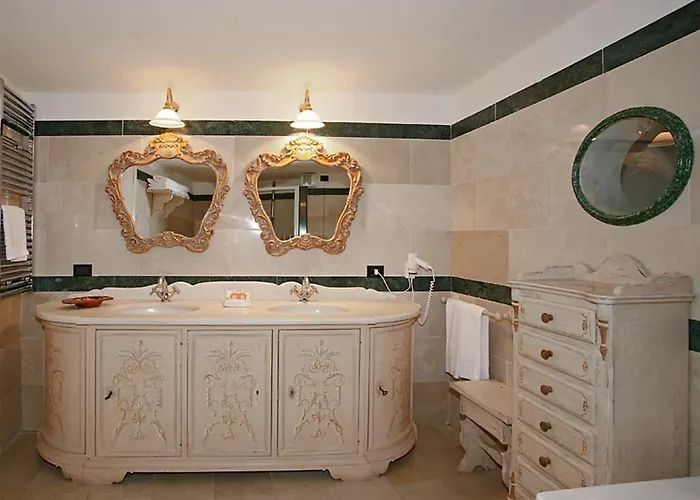 Antica Dimora Rocca 4*